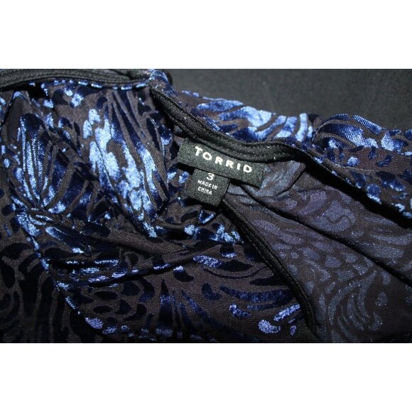 Torrid Womens Blue Velvet Short Sleeve Cutout Back Dress 3/3X - Picture 8 of 8